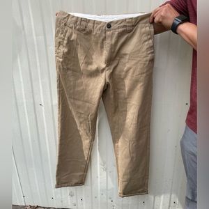 ZARA KHAKI JEANS